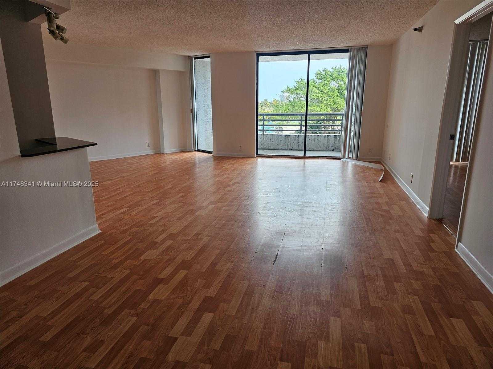 Small Image of 3300 NORTH EAST 191ST ST #410, Aventura Number 8