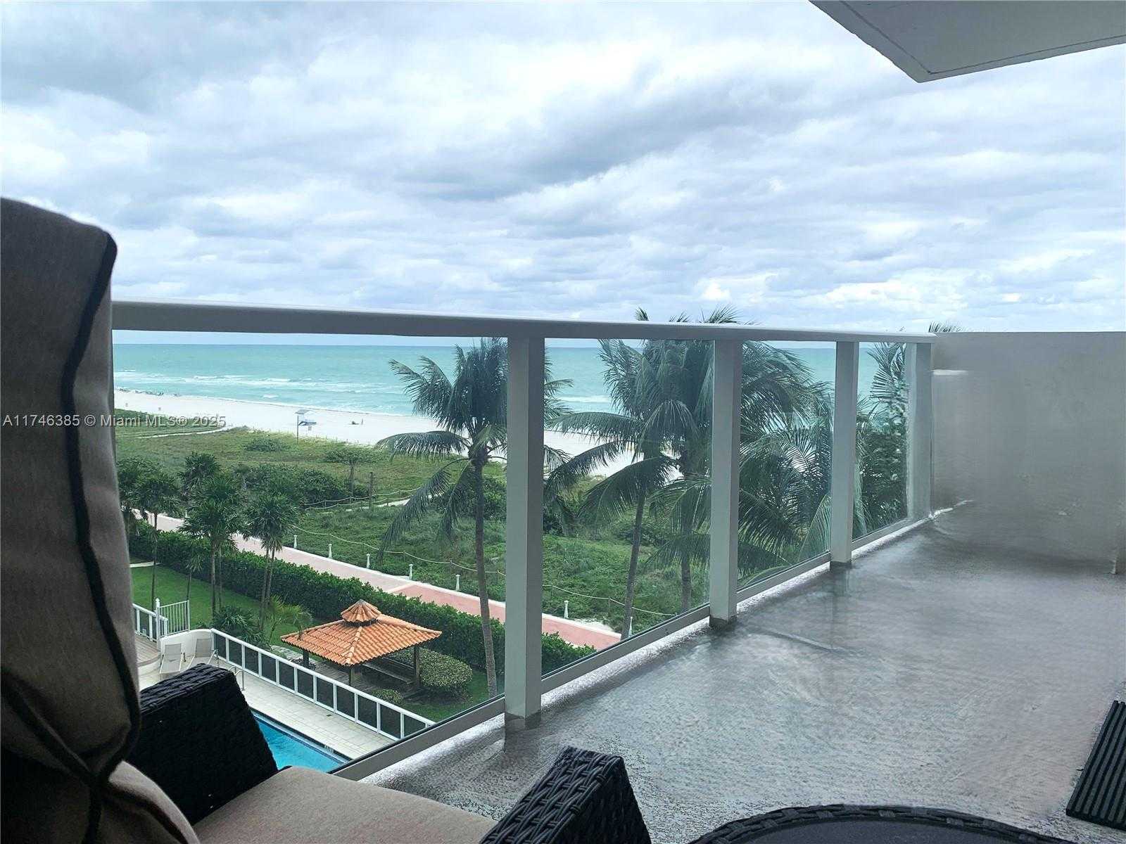Small Image of 5701 COLLINS AVE #621, Miami Beach Number 3