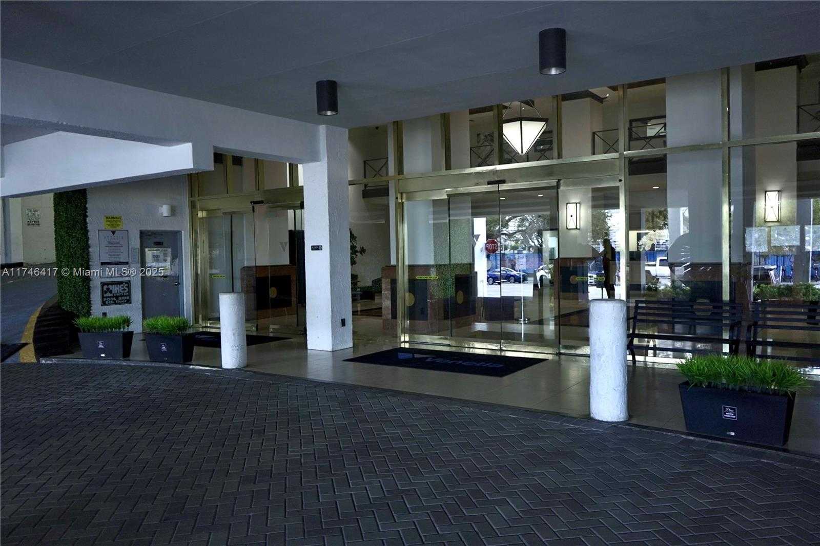 Small Image of 555 NORTH EAST 15TH ST #17K, Miami Number 23