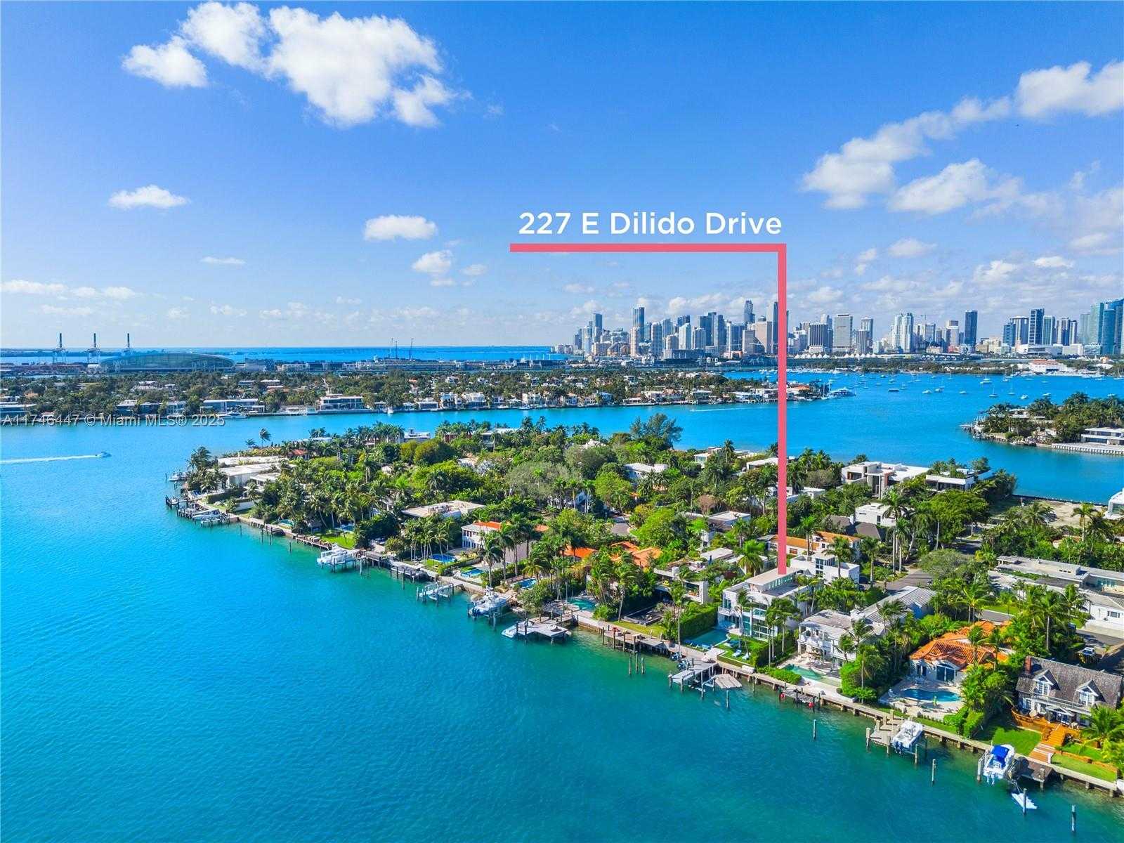 Small Image of 227 EAST DILIDO DR, Miami Beach Number 15