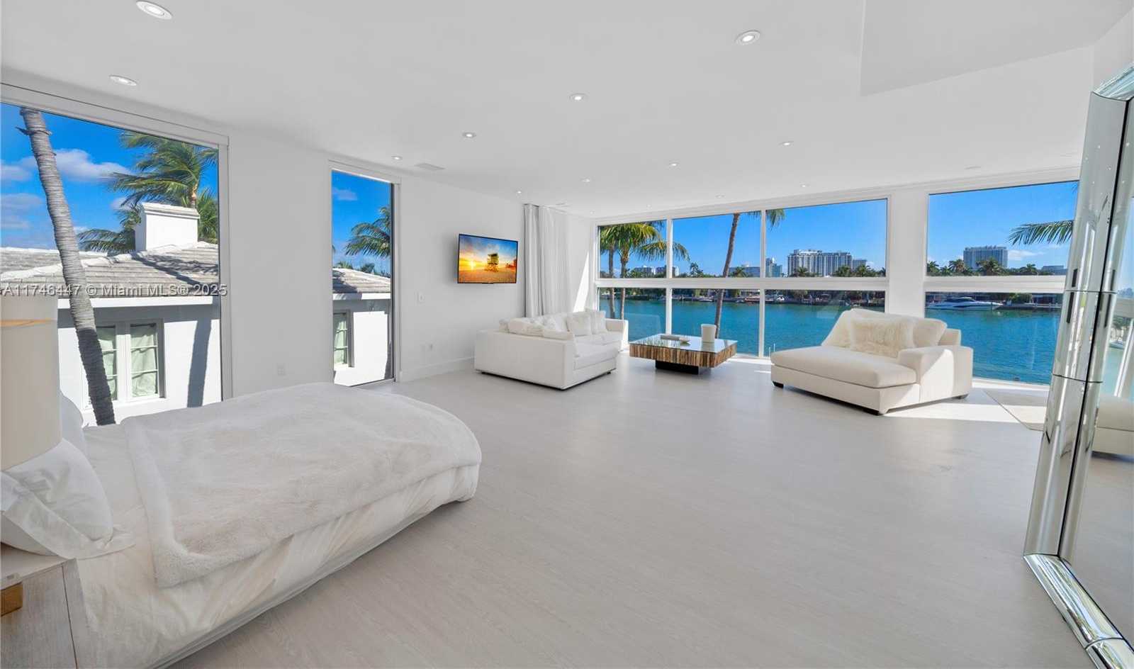 Small Image of 227 EAST DILIDO DR, Miami Beach Number 38