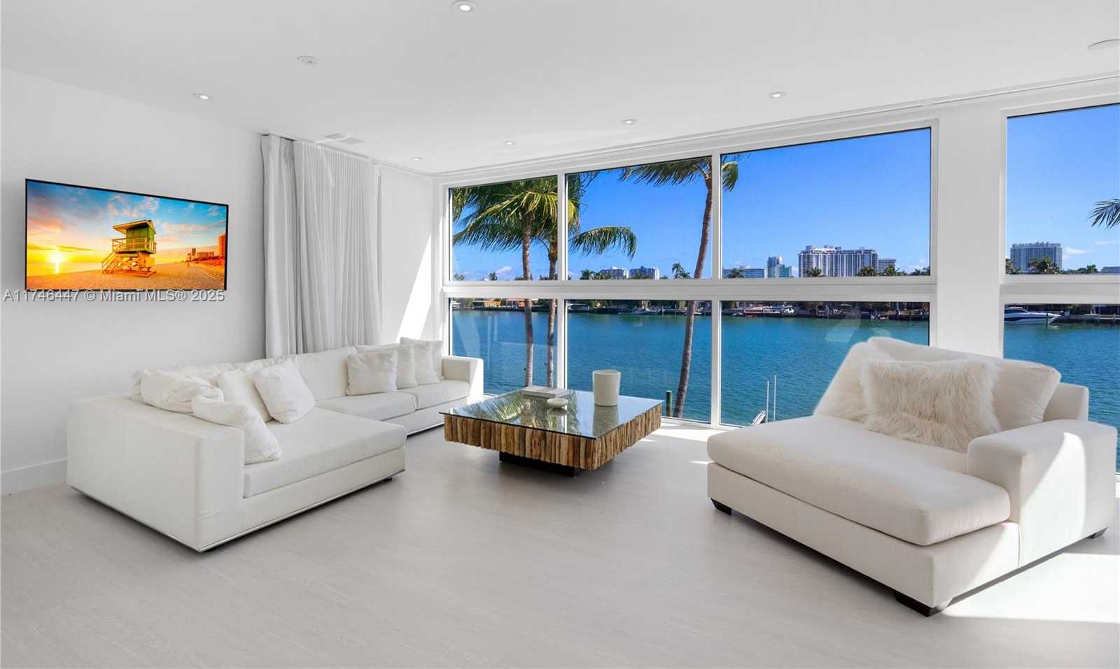 Small Image of 227 EAST DILIDO DR, Miami Beach Number 40