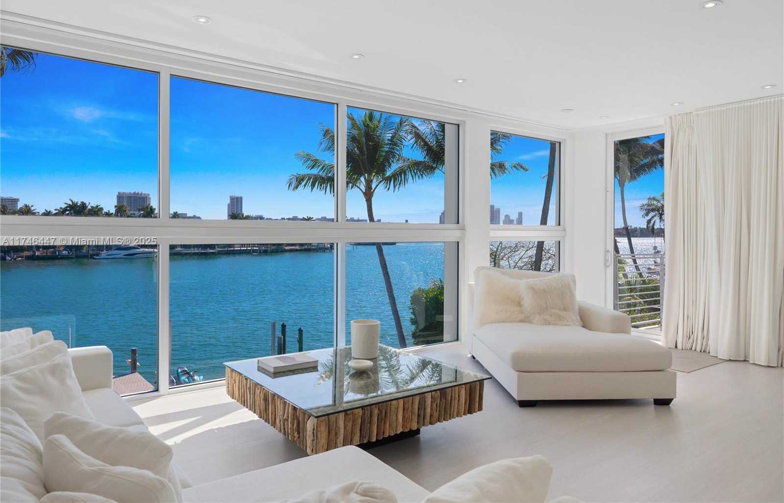 Small Image of 227 EAST DILIDO DR, Miami Beach Number 41