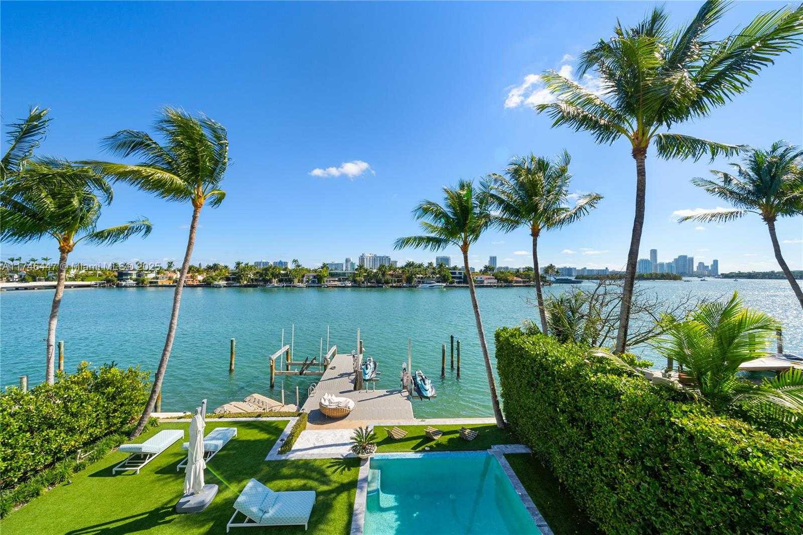 Small Image of 227 EAST DILIDO DR, Miami Beach Number 43