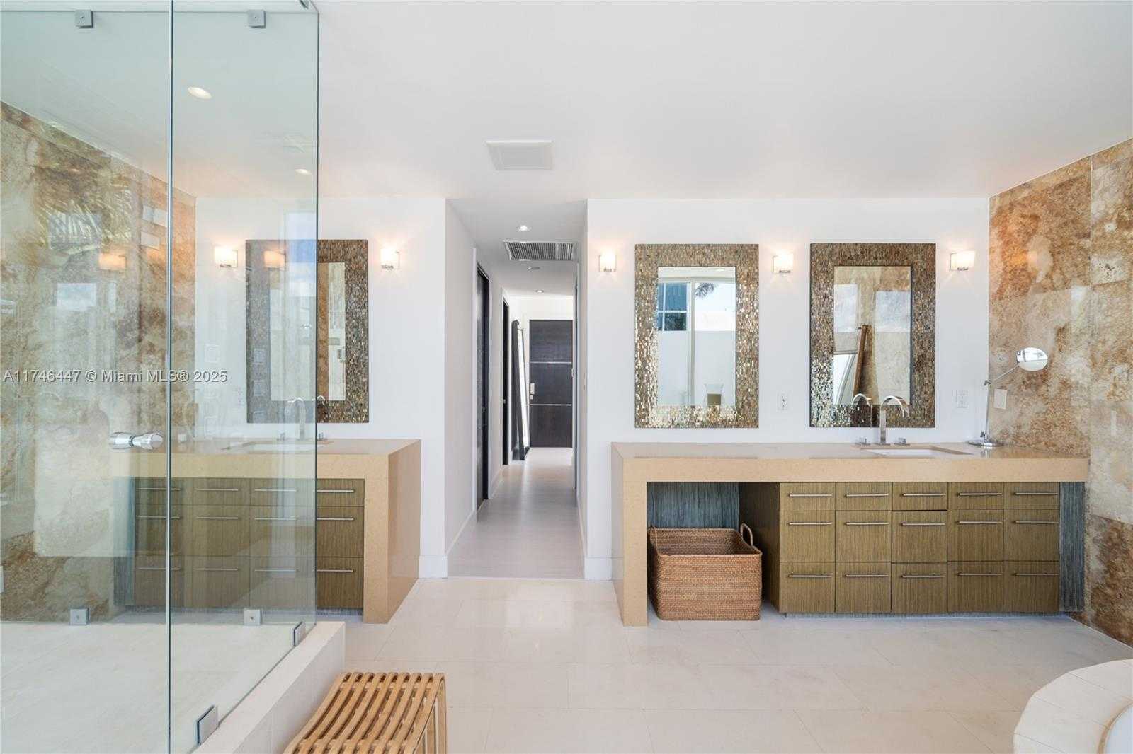 Small Image of 227 EAST DILIDO DR, Miami Beach Number 46