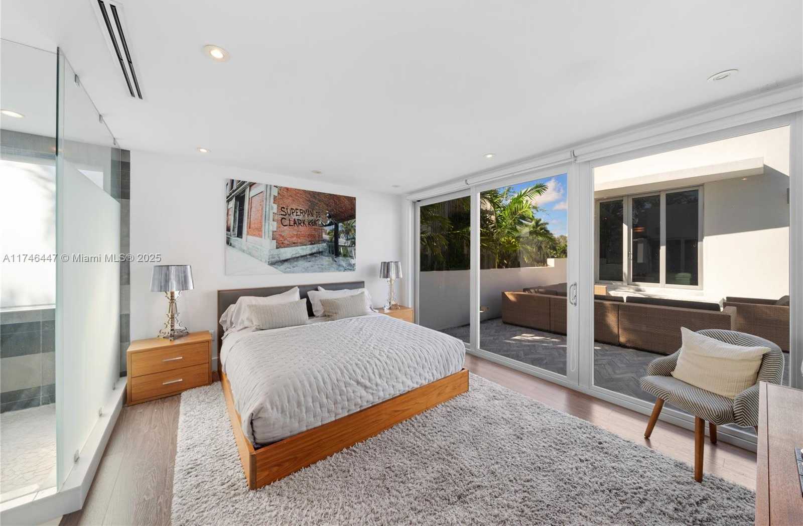 Small Image of 227 EAST DILIDO DR, Miami Beach Number 56