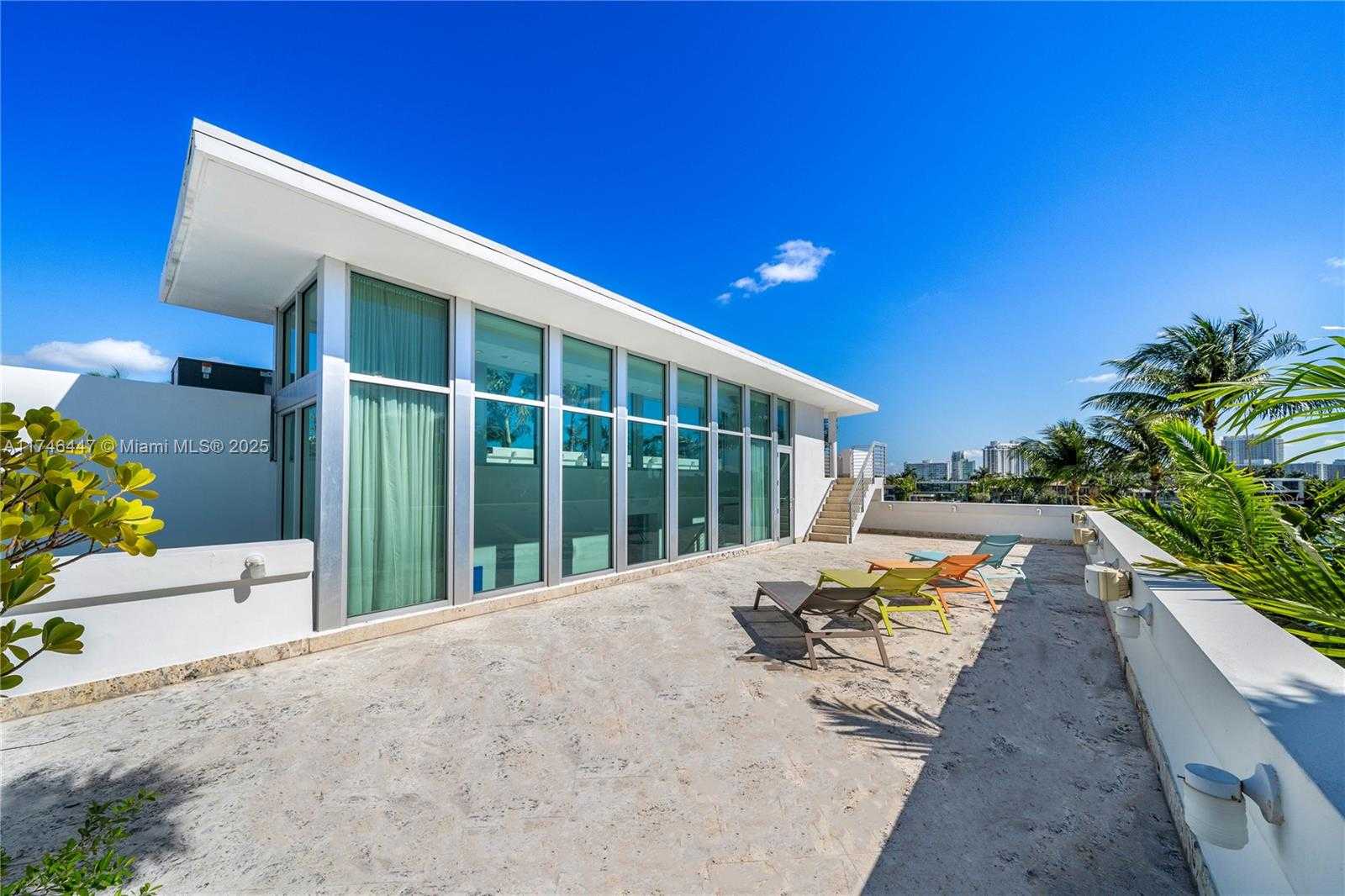 Small Image of 227 EAST DILIDO DR, Miami Beach Number 60