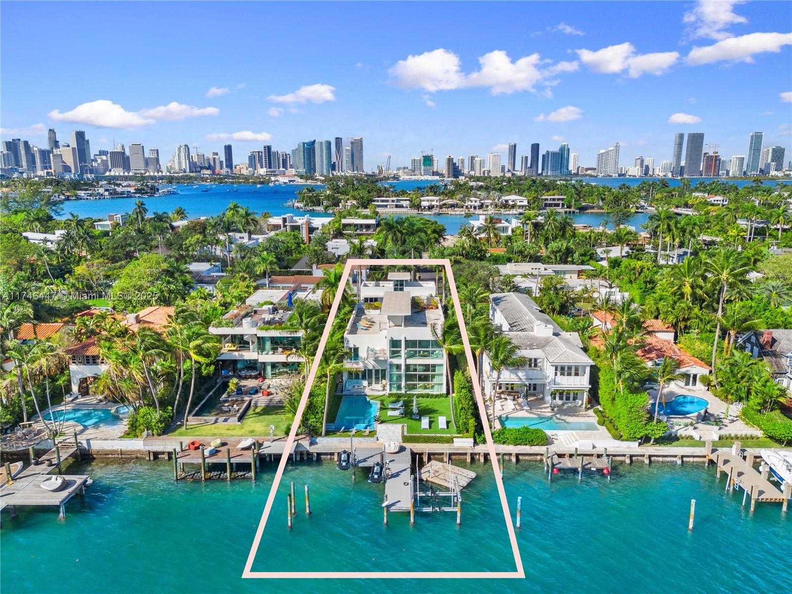 Small Image of 227 EAST DILIDO DR, Miami Beach Number 84