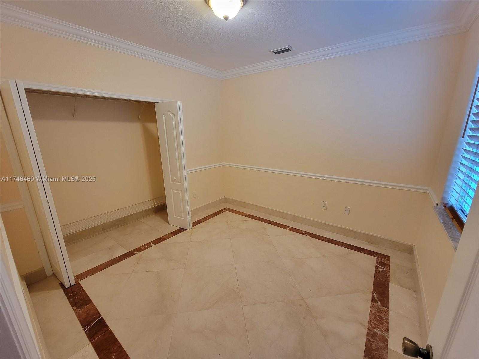 Small Image of 2233 SOUTH WEST 153RD PATH, Miami Number 15