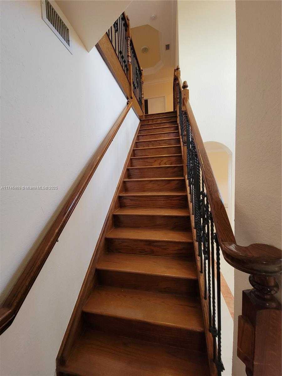 Small Image of 2233 SOUTH WEST 153RD PATH, Miami Number 17