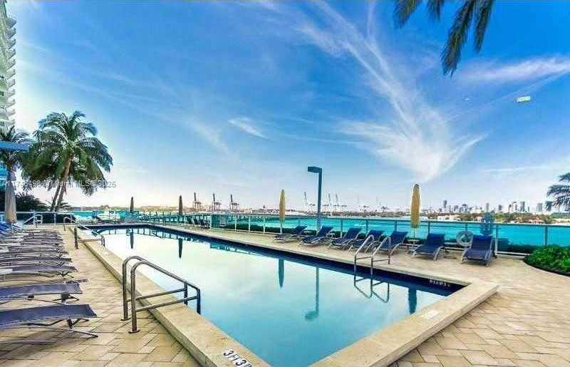 Small Image of 650 WEST AVE #2804, Miami Beach Number 30