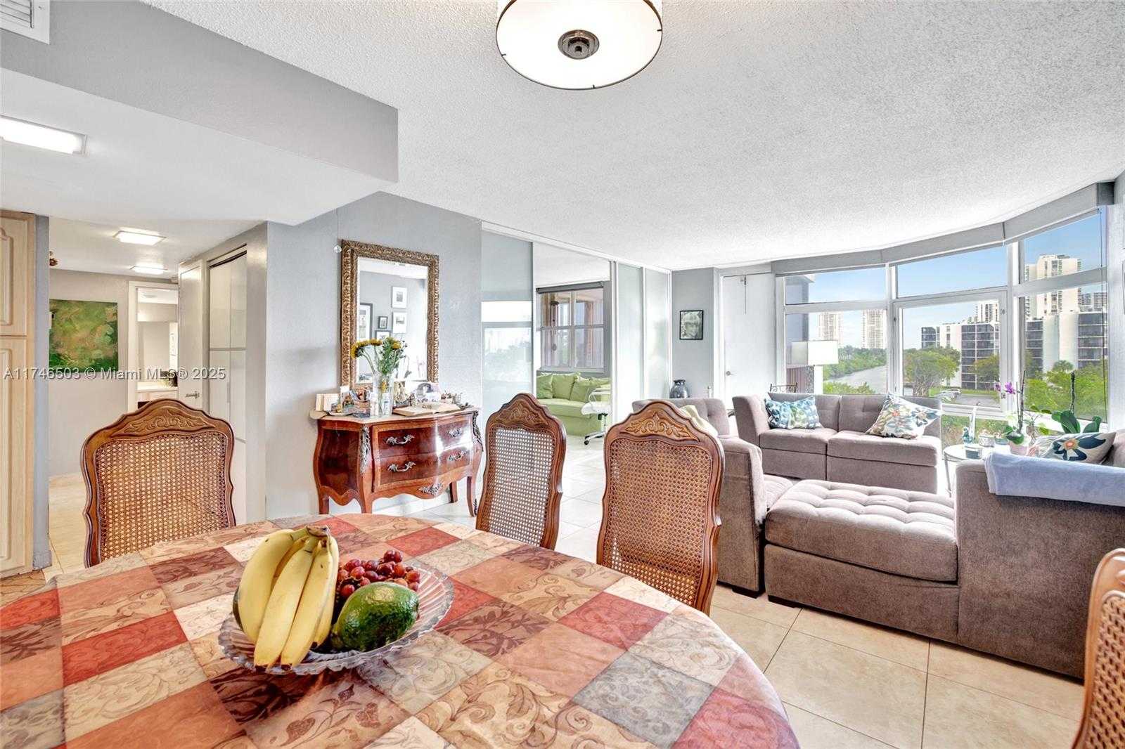 Small Image of 3375 NORTH COUNTRY CLUB DR #404, Aventura Number 17