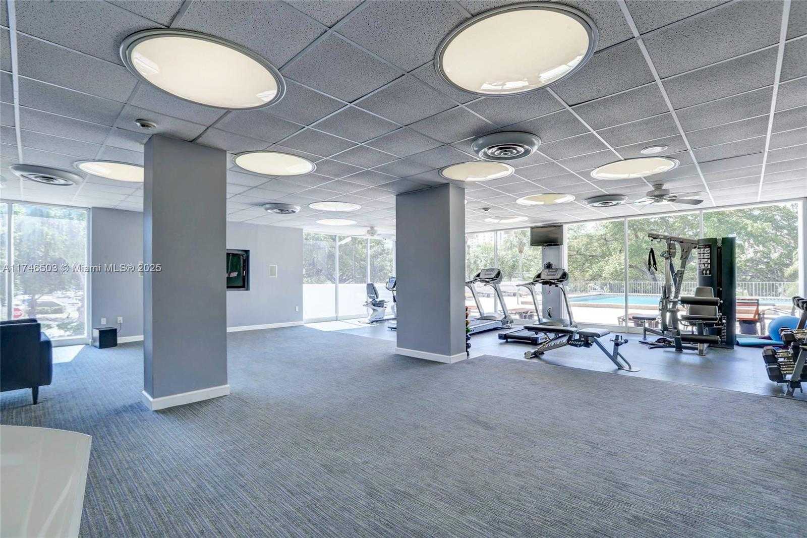 Small Image of 3375 NORTH COUNTRY CLUB DR #404, Aventura Number 39