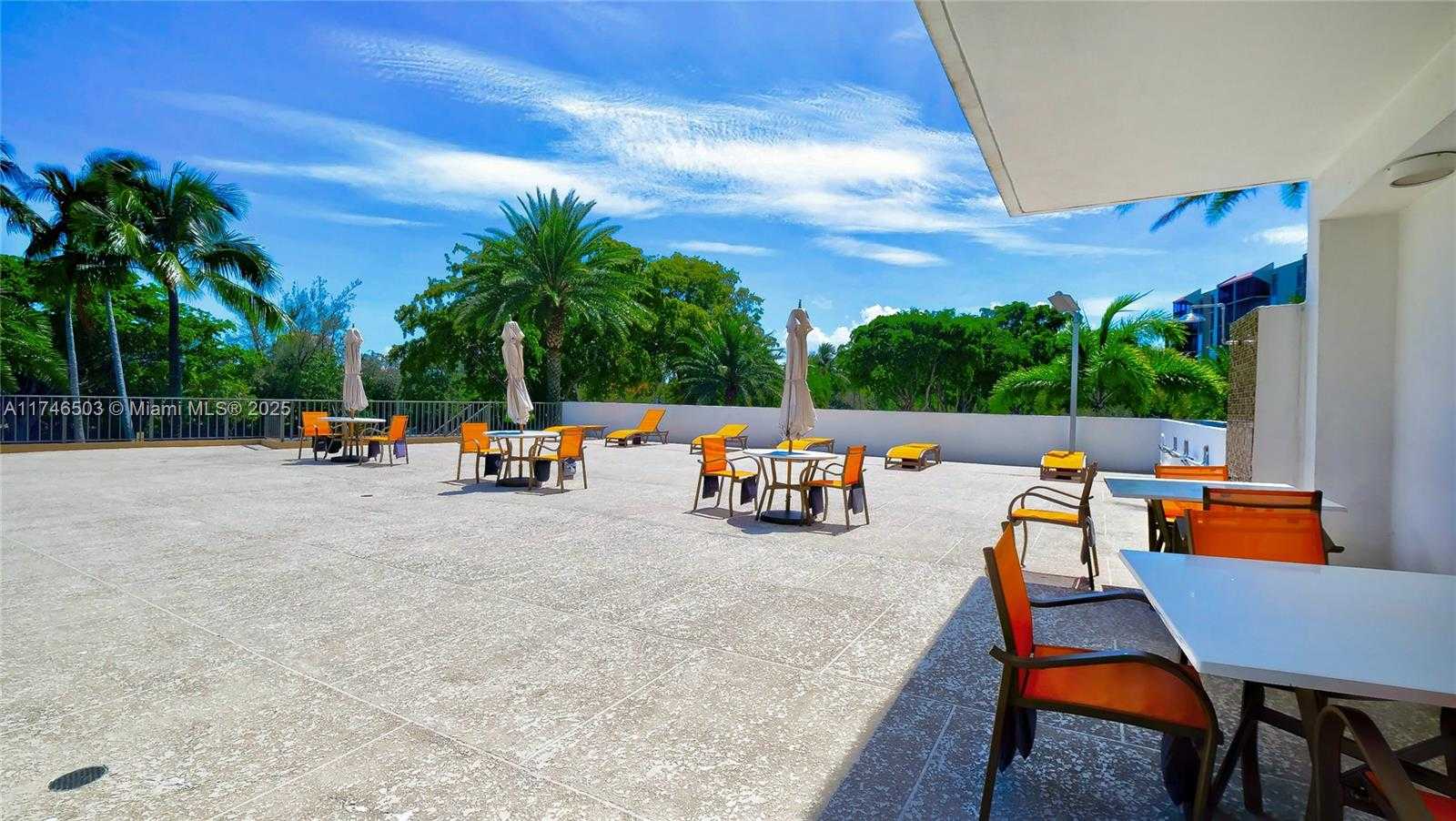 Small Image of 3375 NORTH COUNTRY CLUB DR #404, Aventura Number 41