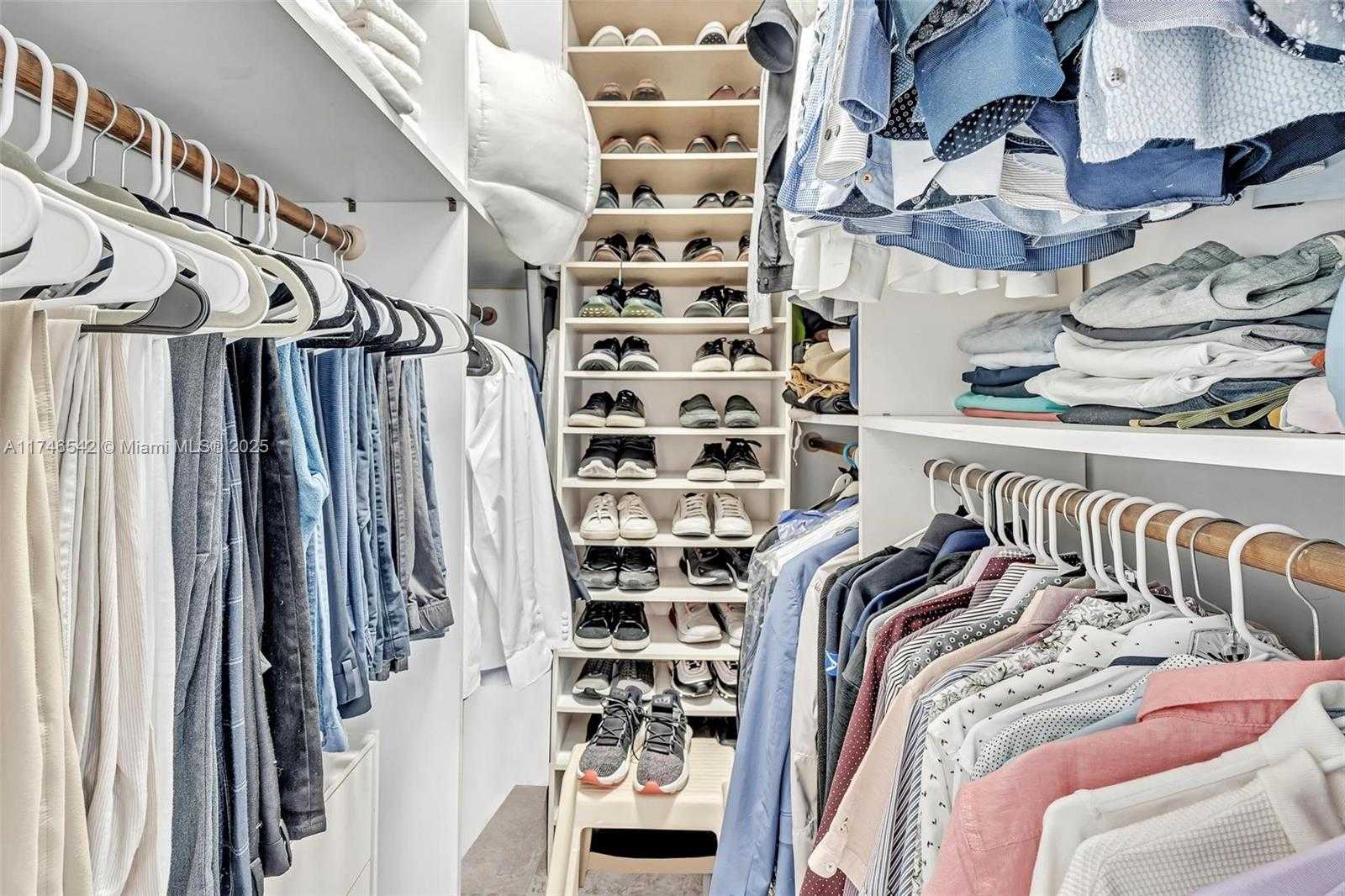 Small Image of 2801 NORTH EAST 183RD ST #1603W, Aventura Number 34
