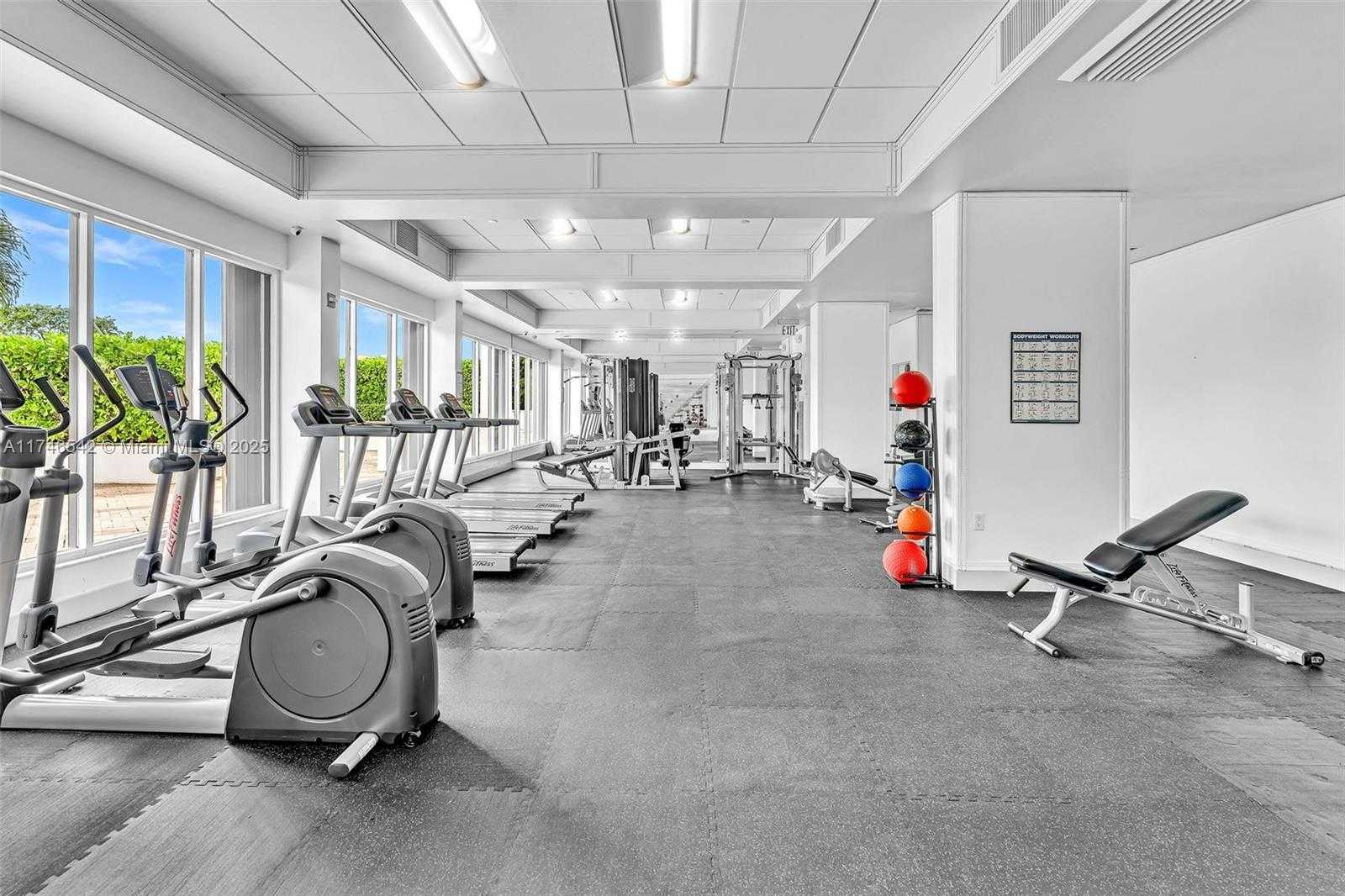 Small Image of 2801 NORTH EAST 183RD ST #1603W, Aventura Number 41