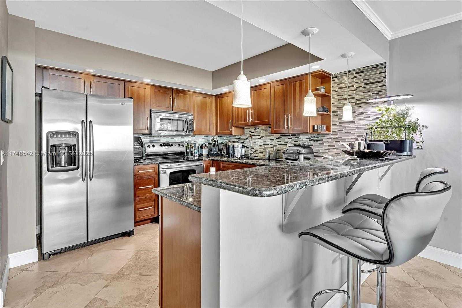 Small Image of 2801 NORTH EAST 183RD ST #1603W, Aventura Number 6
