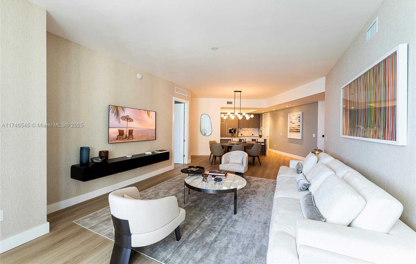 Small Image of 15901 COLLINS AVE #903, Sunny Isles Beach Number 4