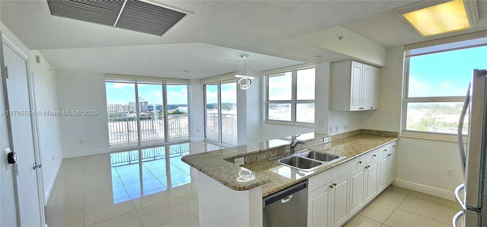 Small Image of 19501 WEST COUNTRY CLUB DR #1509, Aventura Number 17