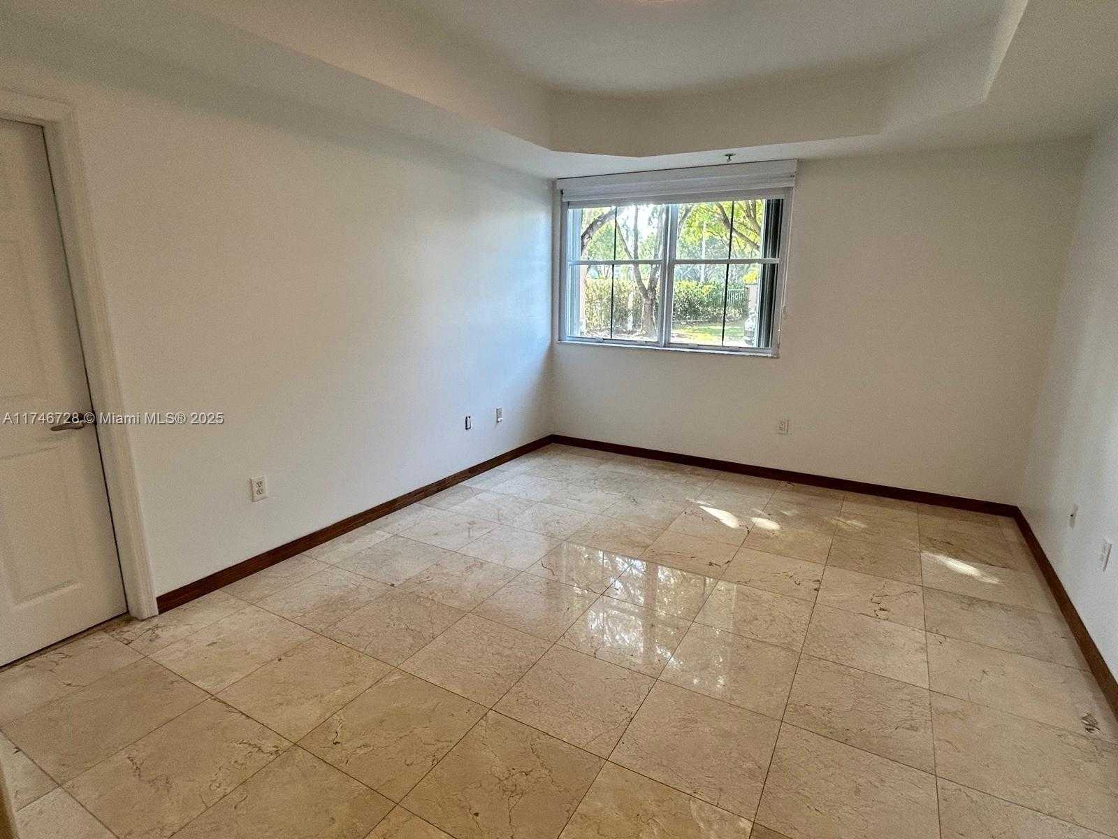 Small Image of 6700 NW 114th Ave, Doral, FL 33178, USA Number 18