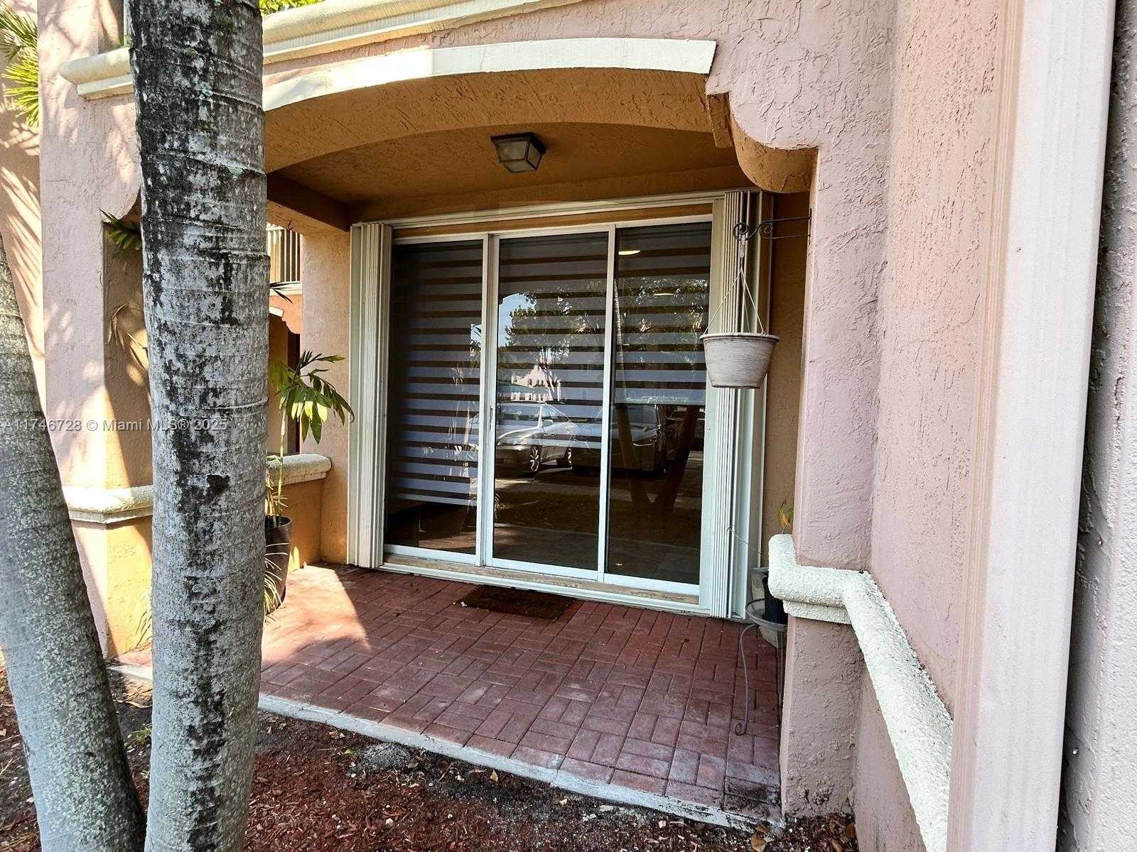 Small Image of 6700 NW 114th Ave, Doral, FL 33178, USA Number 4