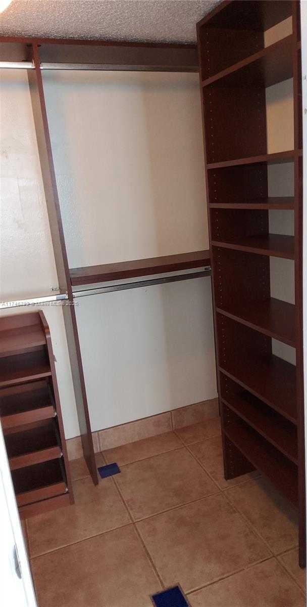 Small Image of 1410 SOUTH OCEAN DR #703, Hollywood Number 11