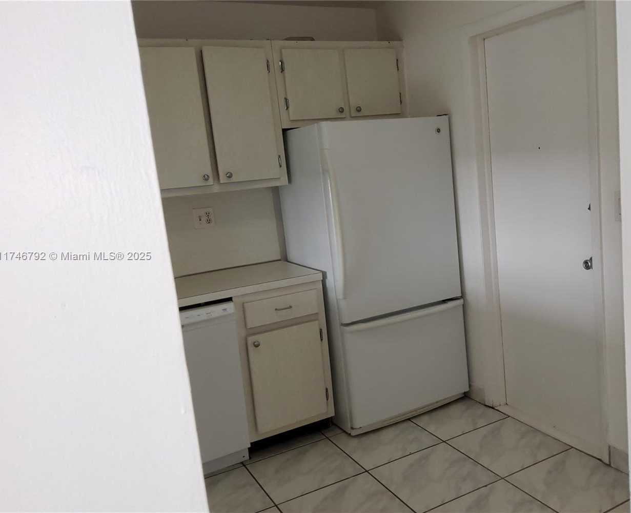 Small Image of 1410 SOUTH OCEAN DR #703, Hollywood Number 15
