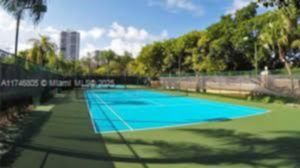 Small Image of Aventura Number 20