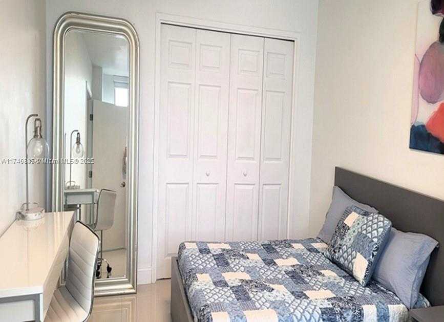 Small Image of 3725 SOUTH OCEAN DR #1019, Hollywood Number 11