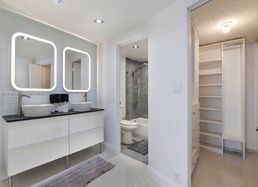 Small Image of 3725 SOUTH OCEAN DR #1019, Hollywood Number 13