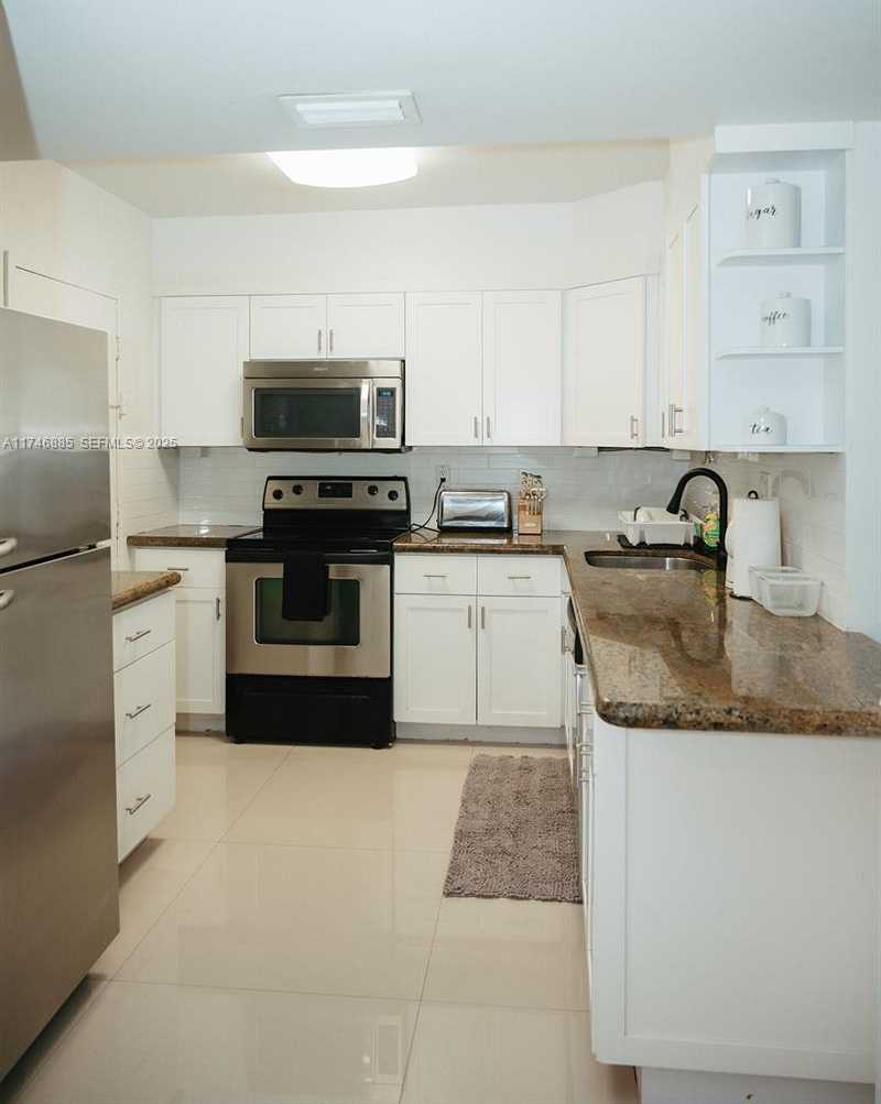 Imagen de Pequeño Objeto