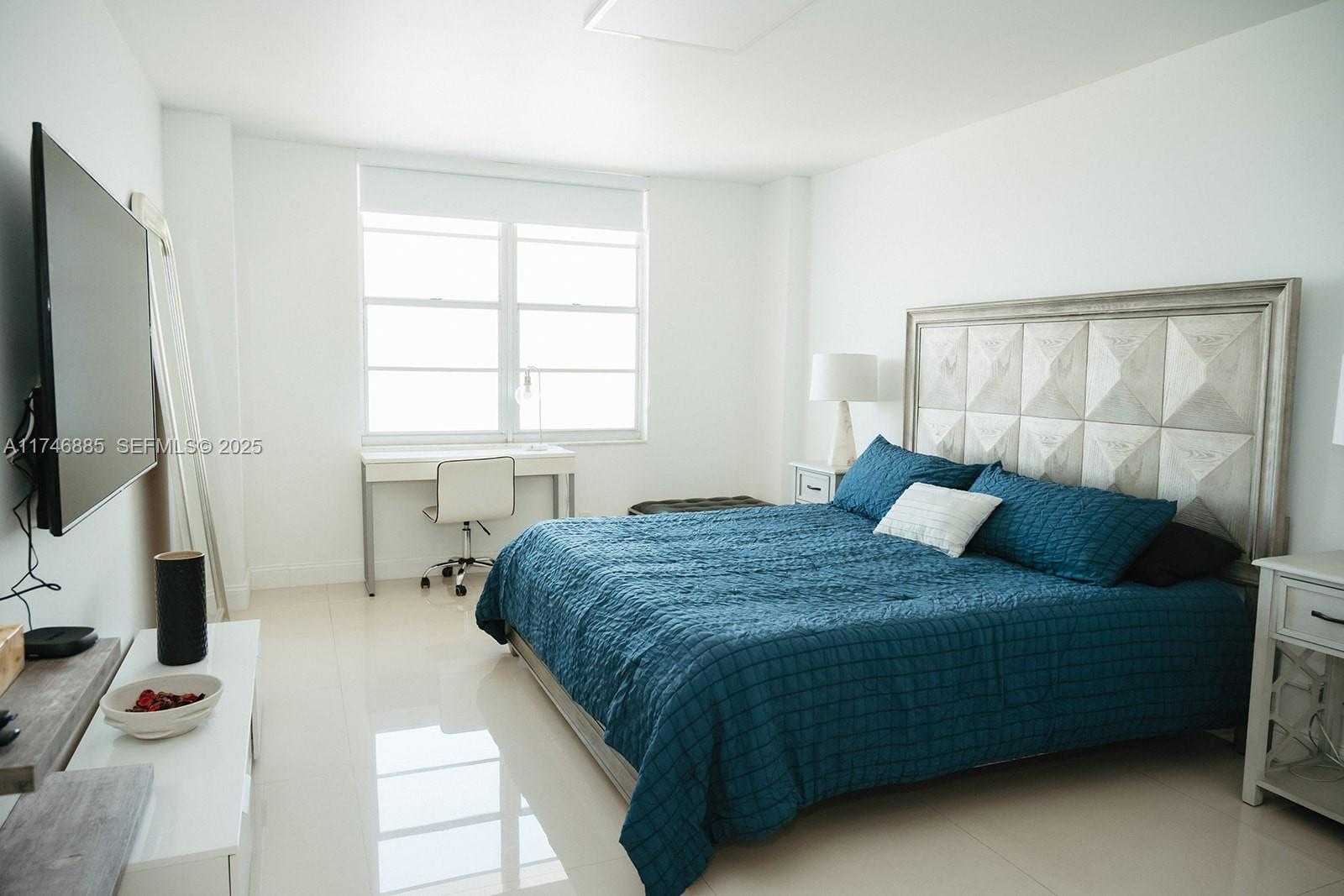 Imagen de Pequeño Objeto