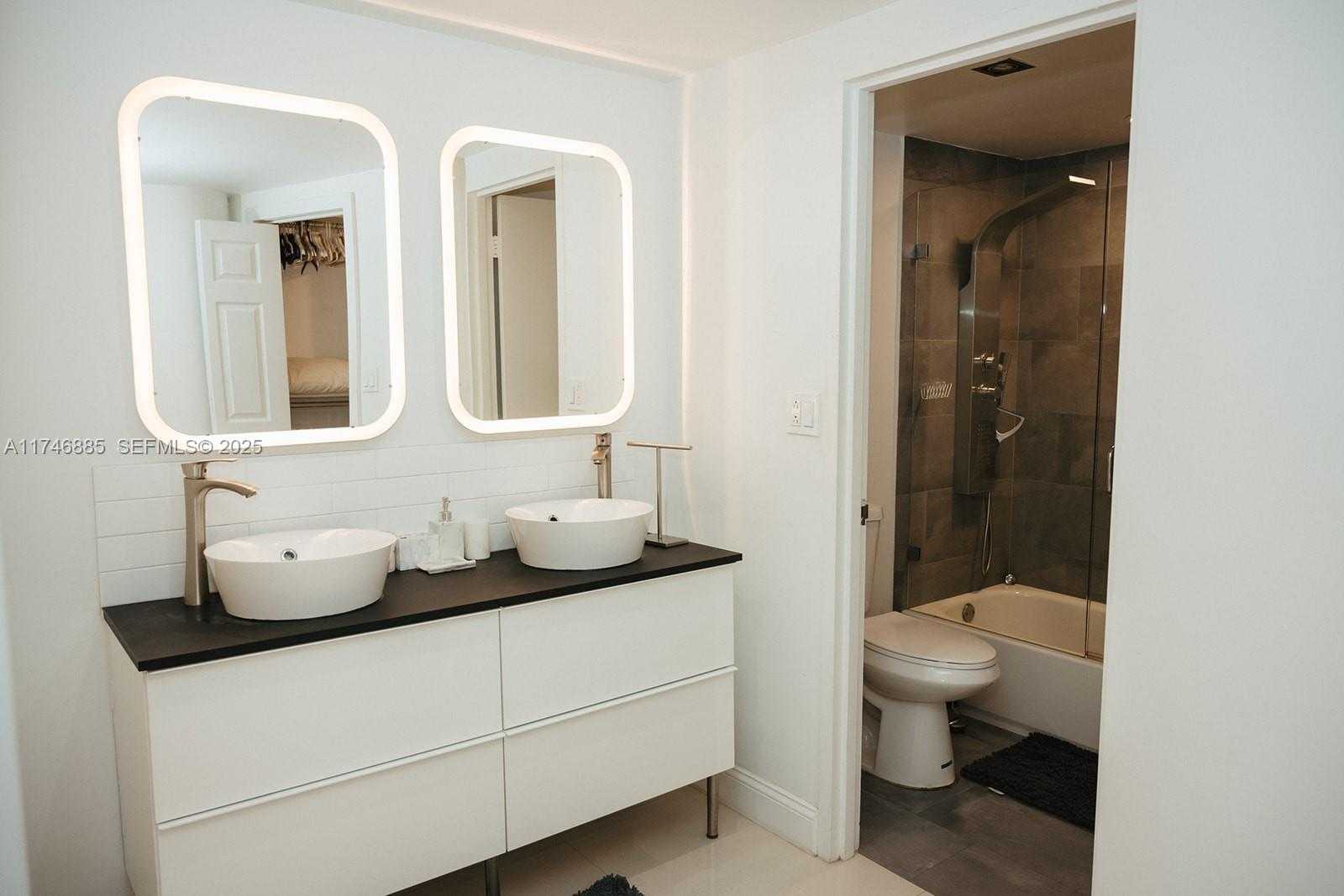 Imagen de Pequeño Objeto