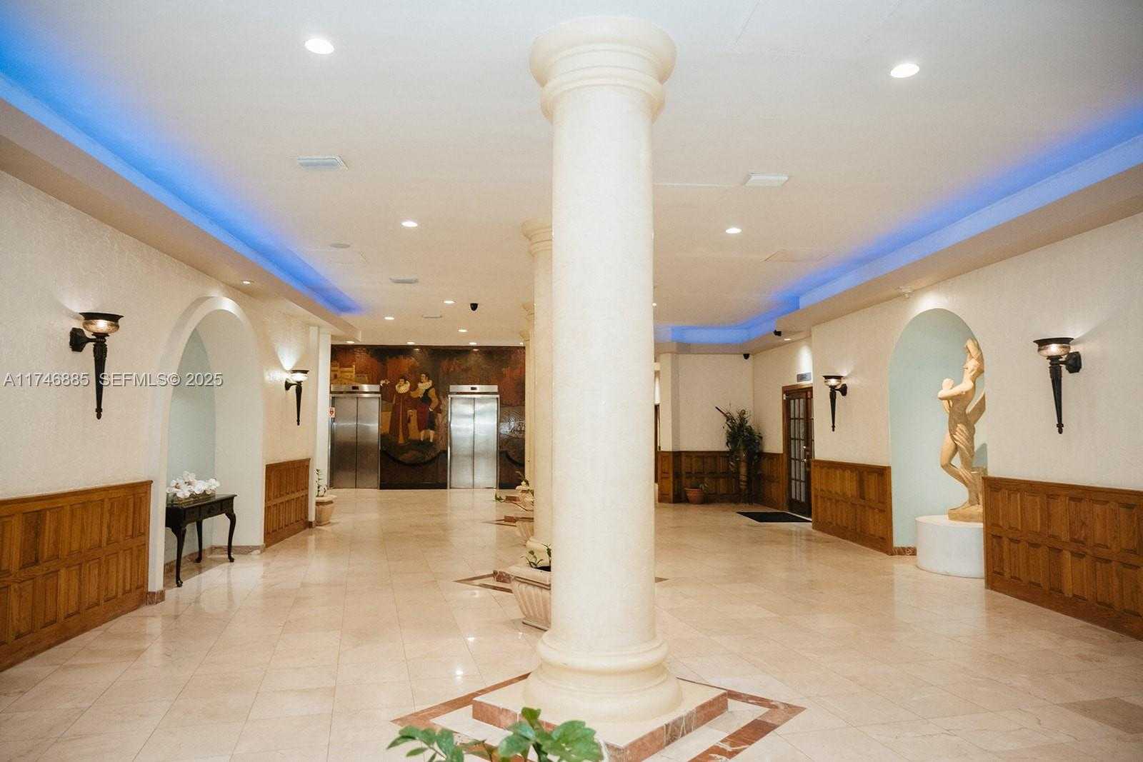 Imagen de Pequeño Objeto