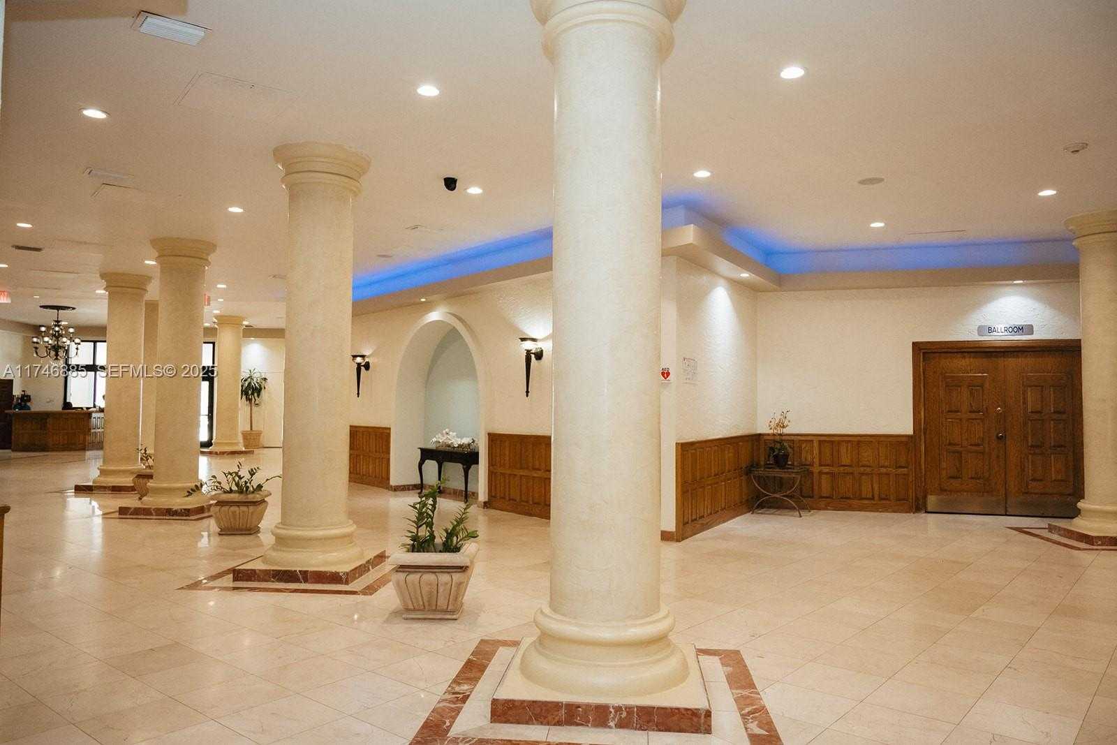 Imagen de Pequeño Objeto