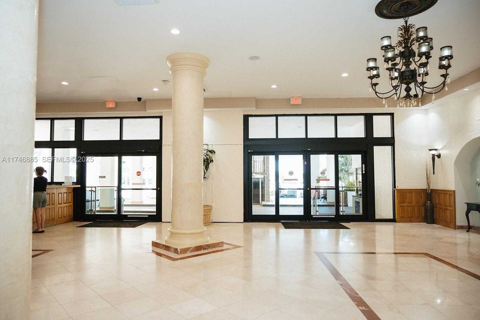 Imagen de Pequeño Objeto