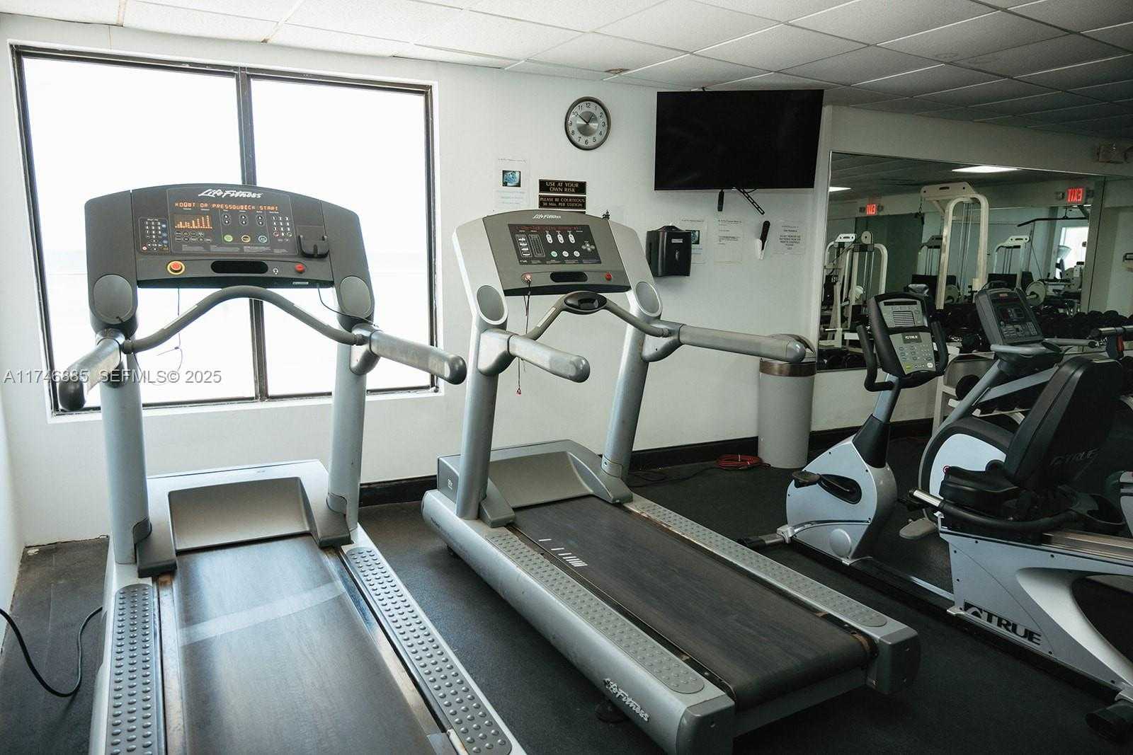 Imagen de Pequeño Objeto