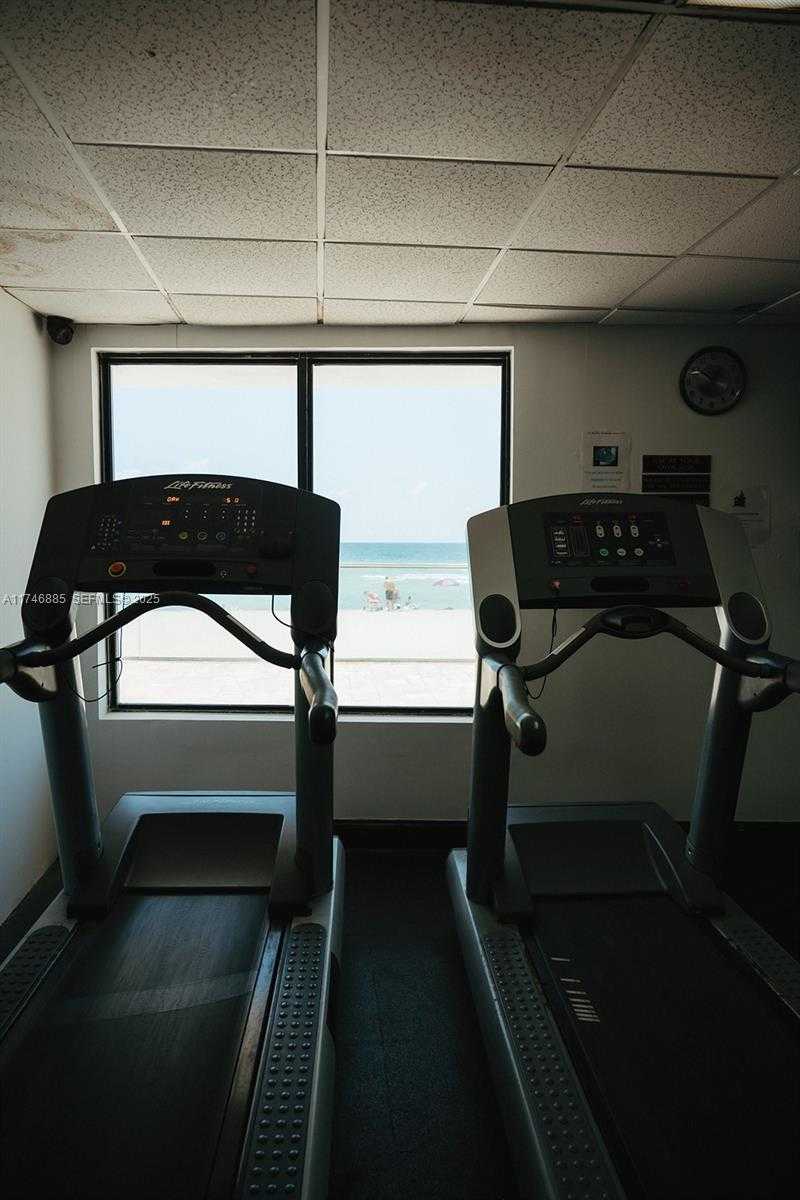 Imagen de Pequeño Objeto