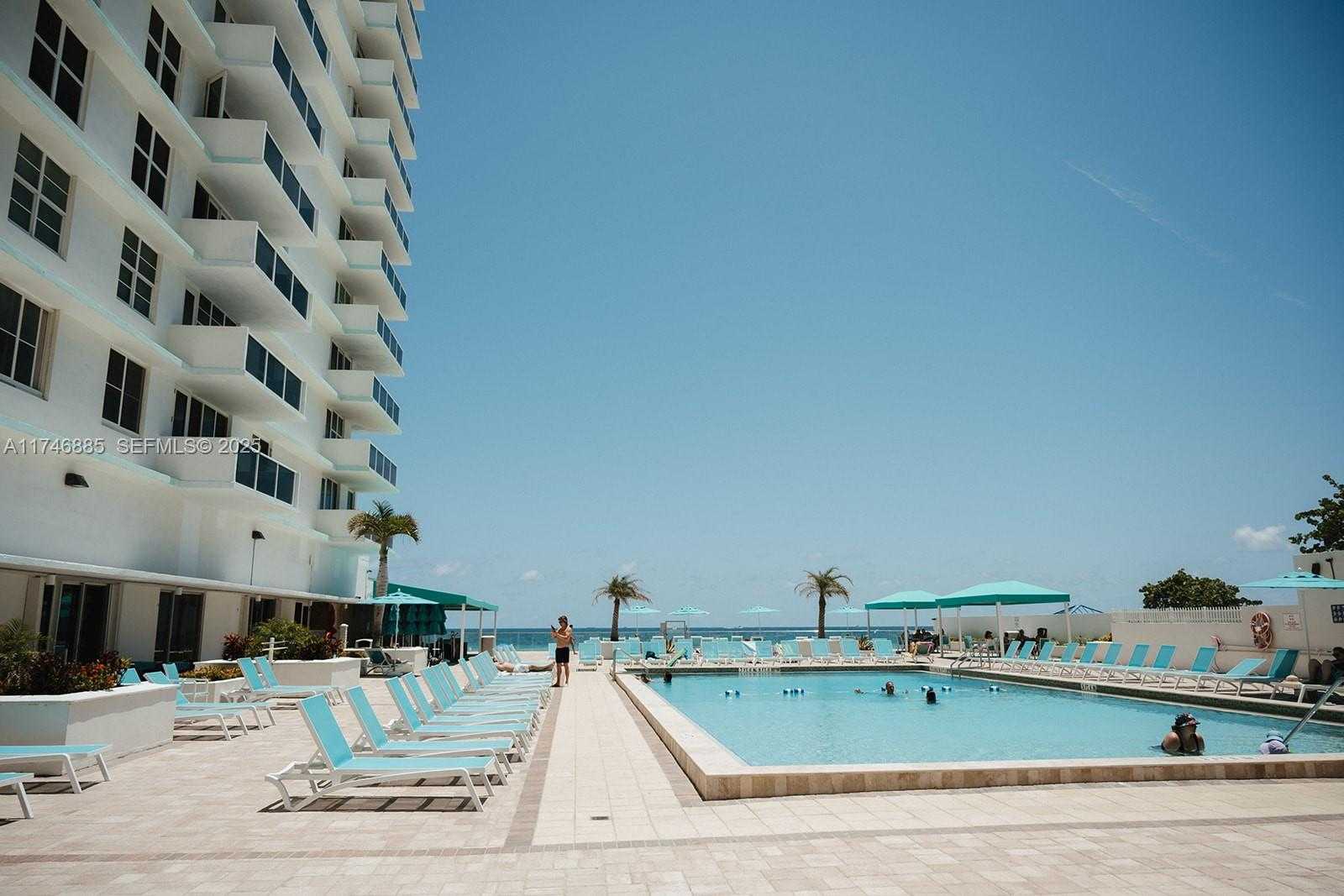 Imagen de Pequeño Objeto