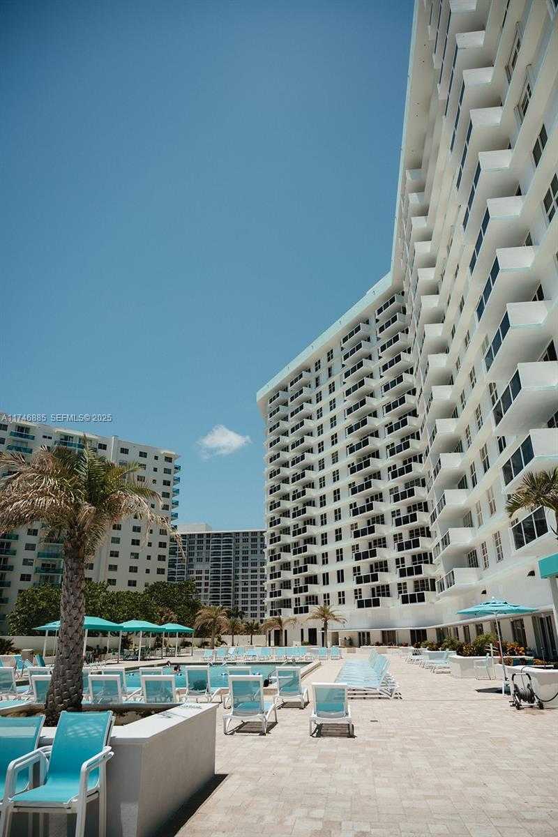 Imagen de Pequeño Objeto