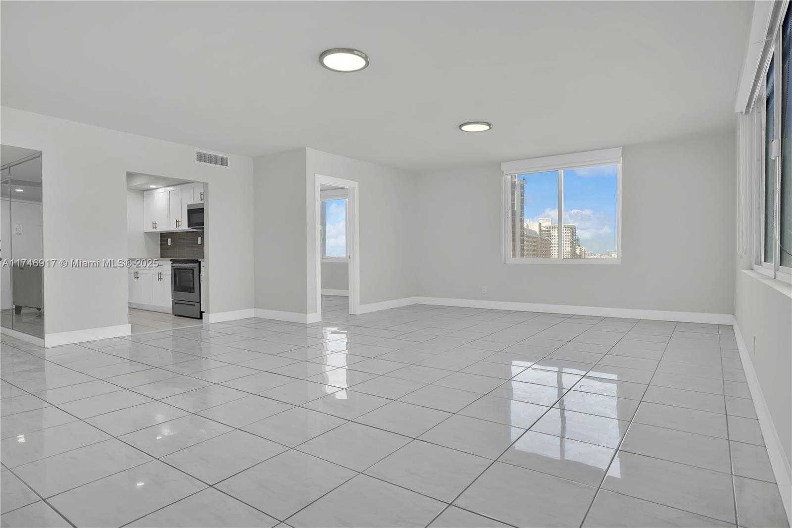 Small Image of 5401 5401 COLLINS AVE #919, Miami Beach Number 23