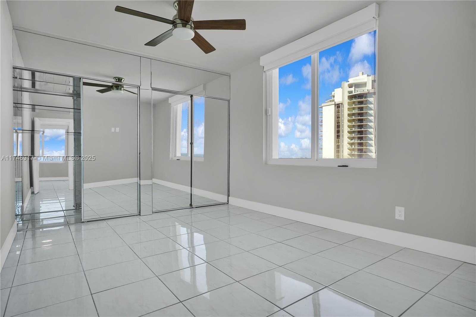 Small Image of 5401 5401 COLLINS AVE #919, Miami Beach Number 29