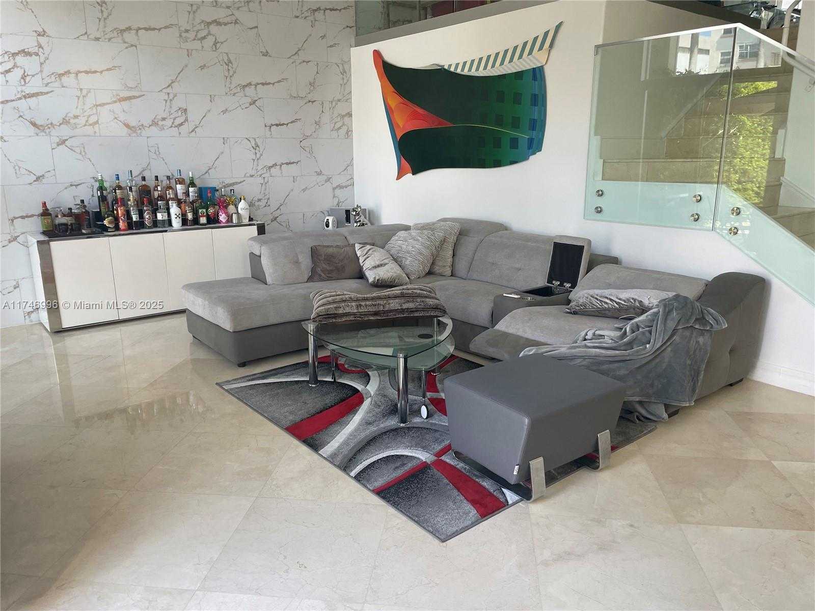 Small Image of 3915 NORTH EAST 168TH ST #3915, North Miami Beach Number 3
