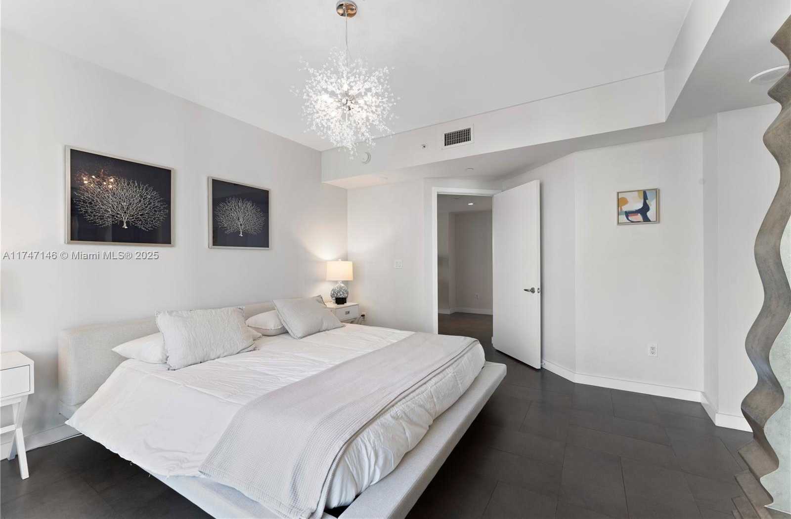 Small Image of 1331 BRICKELL BAY DR #1902, Miami Number 17
