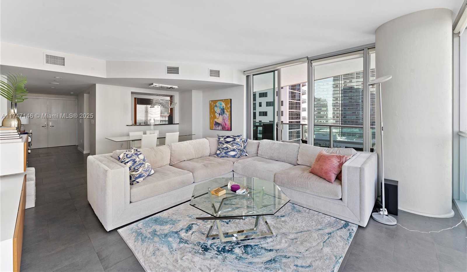 Small Image of 1331 BRICKELL BAY DR #1902, Miami Number 7