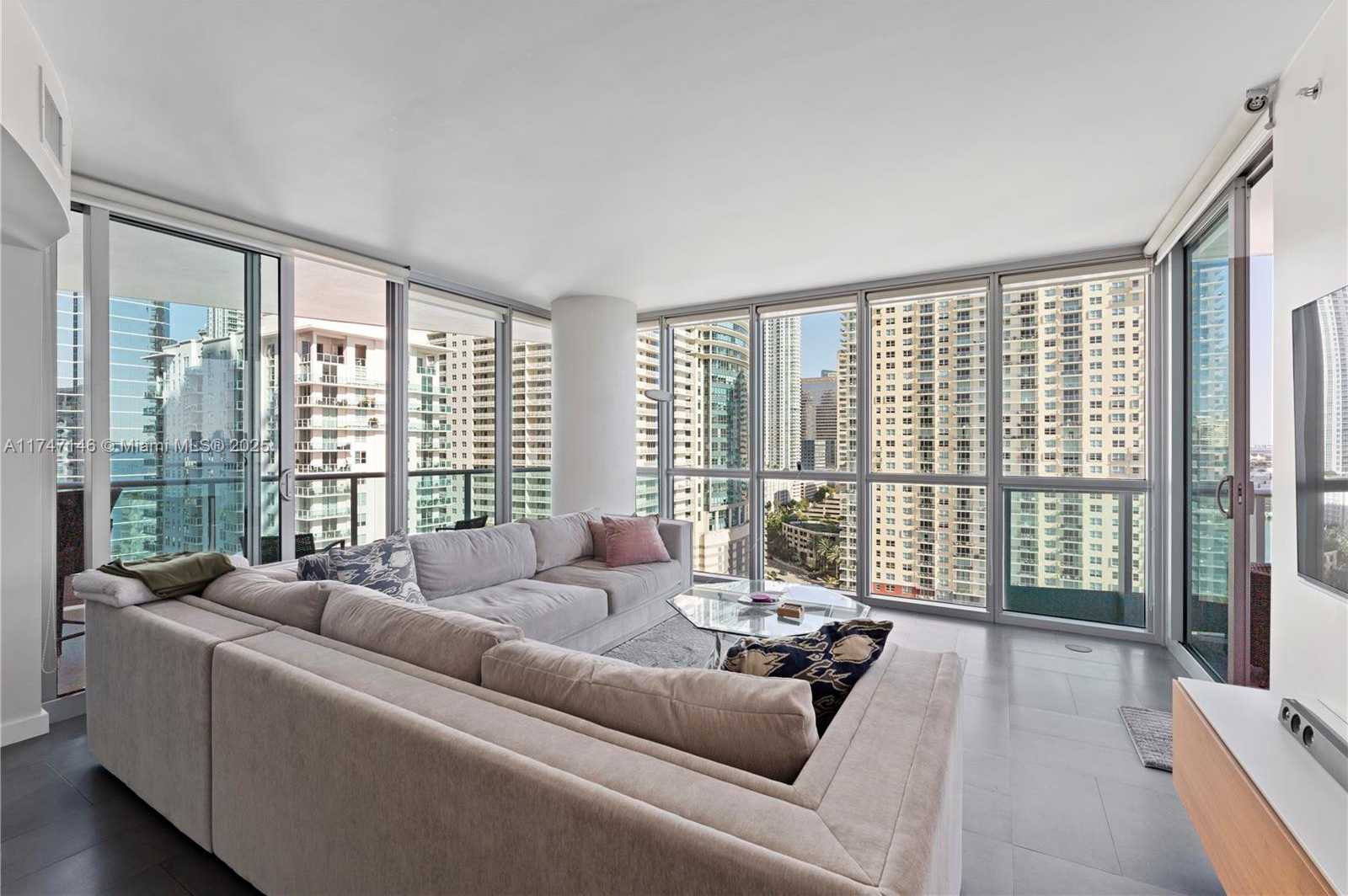 Small Image of 1331 BRICKELL BAY DR #1902, Miami Number 8
