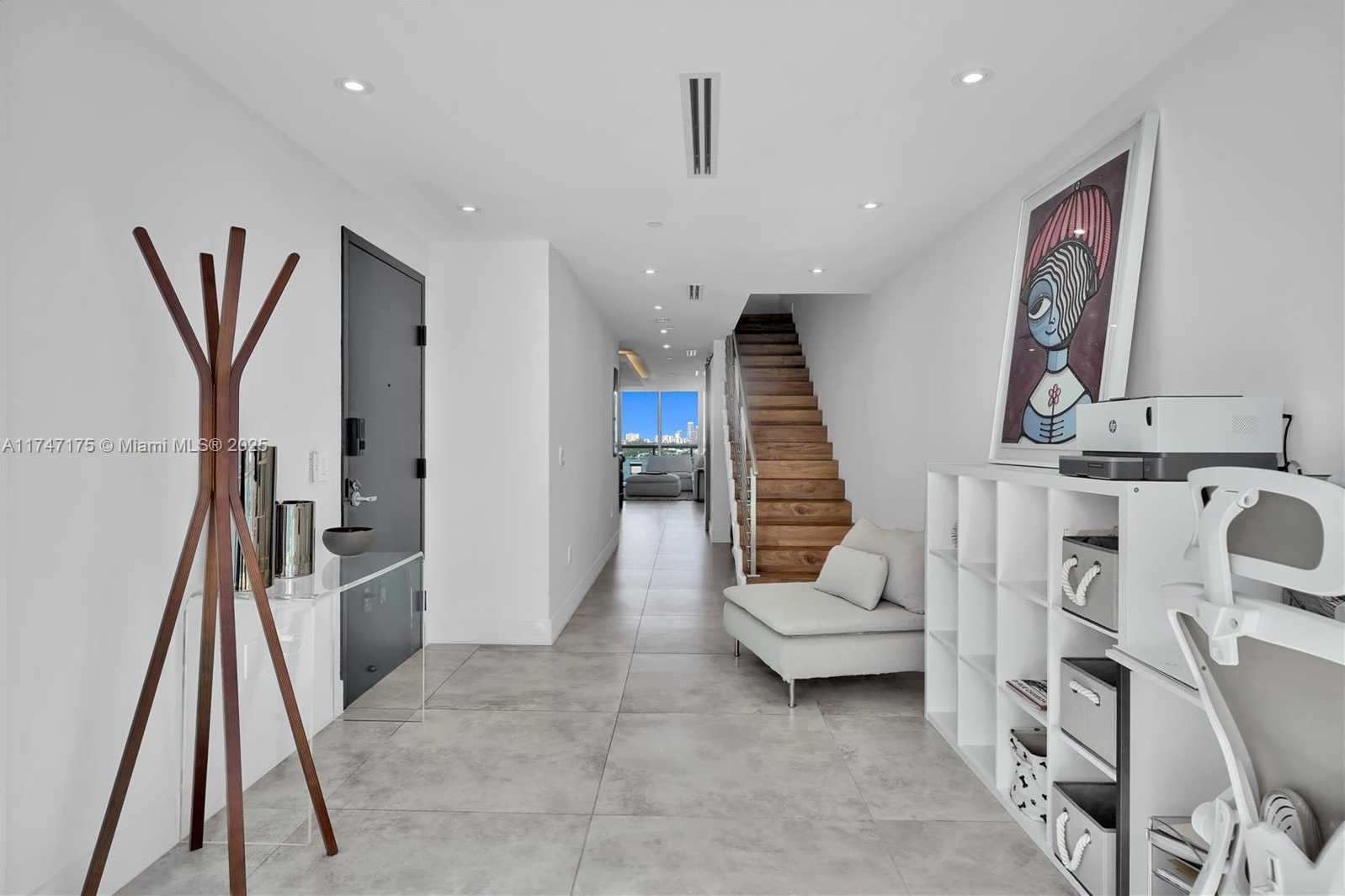 Small Image of 7935 EAST DR #1002, North Bay Village Number 14