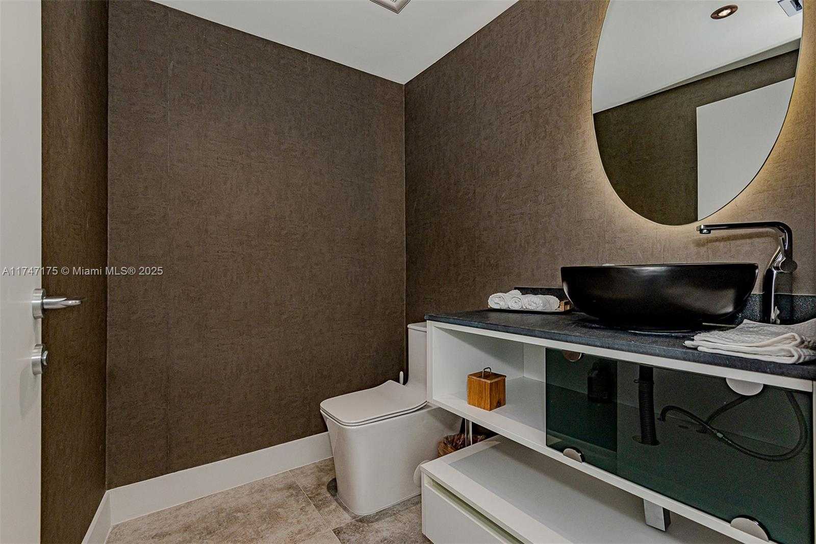 Small Image of 7935 EAST DR #1002, North Bay Village Number 19