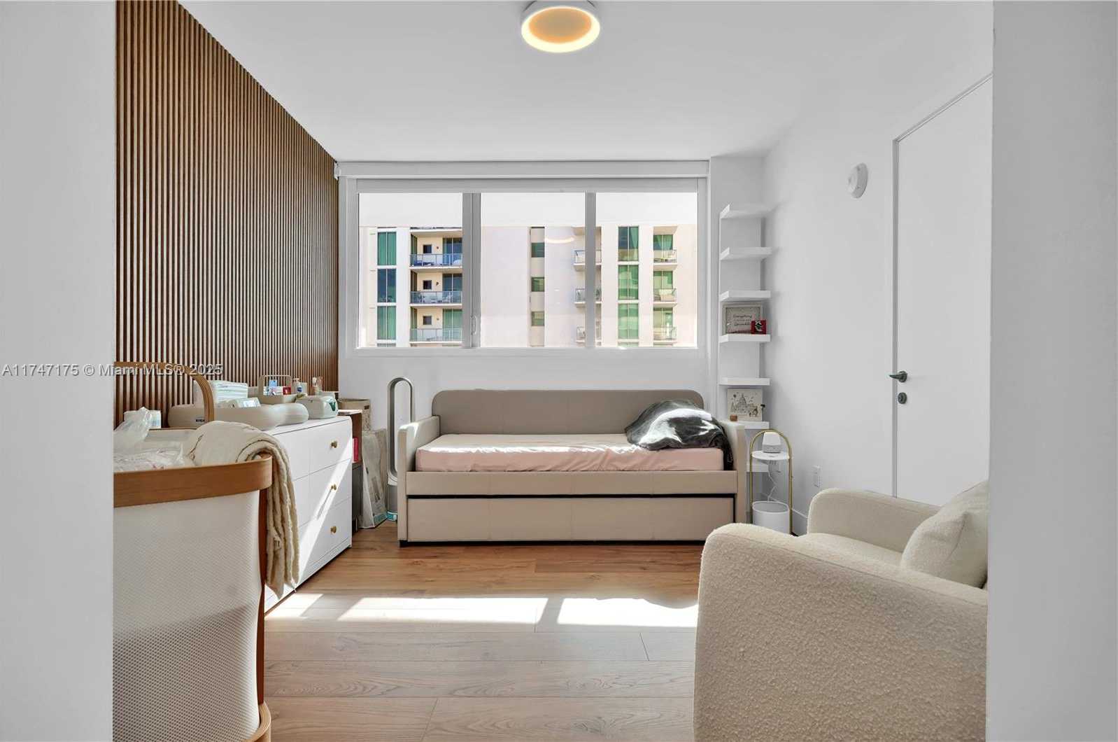 Small Image of 7935 EAST DR #1002, North Bay Village Number 29