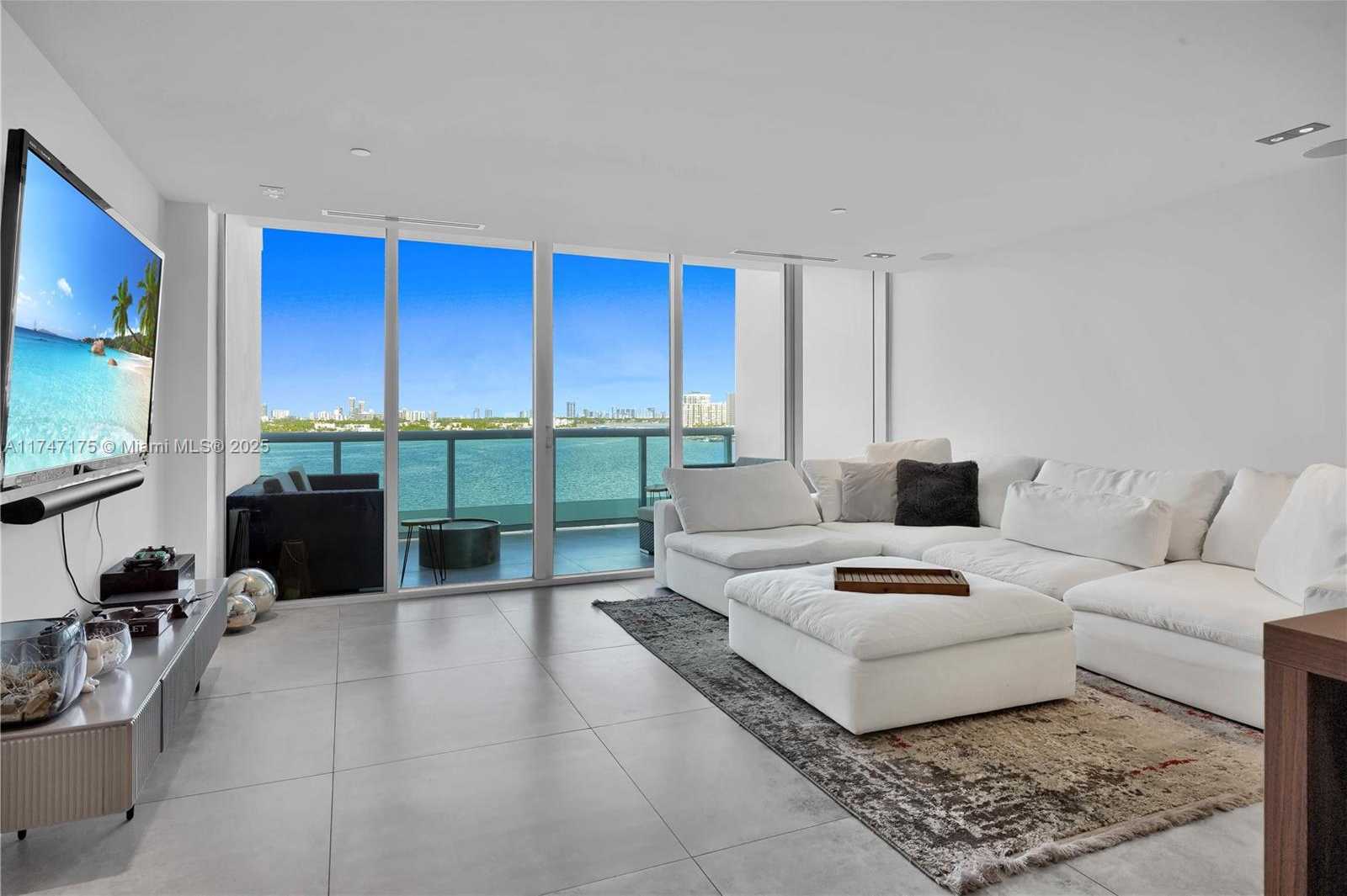 Small Image of 7935 EAST DR #1002, North Bay Village Number 4